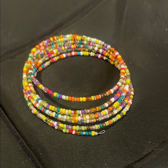 Colorful Beaded Bracelet - Picture 1 of 2